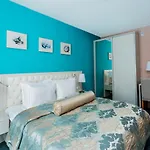 Aqua-minsk Hotel 2*