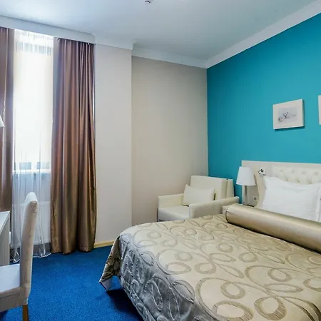 Aqua-minsk Hotel 2*