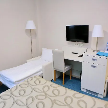 Aqua-minsk Hotell 2*